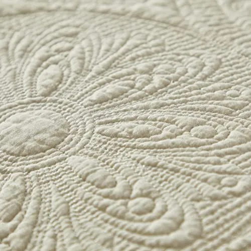 Brandream Beige Medallion Quilted Pillow Shams King Size Set of 2 Cotton Decorative Pillow Covers Matelasse Farmhouse Bedding