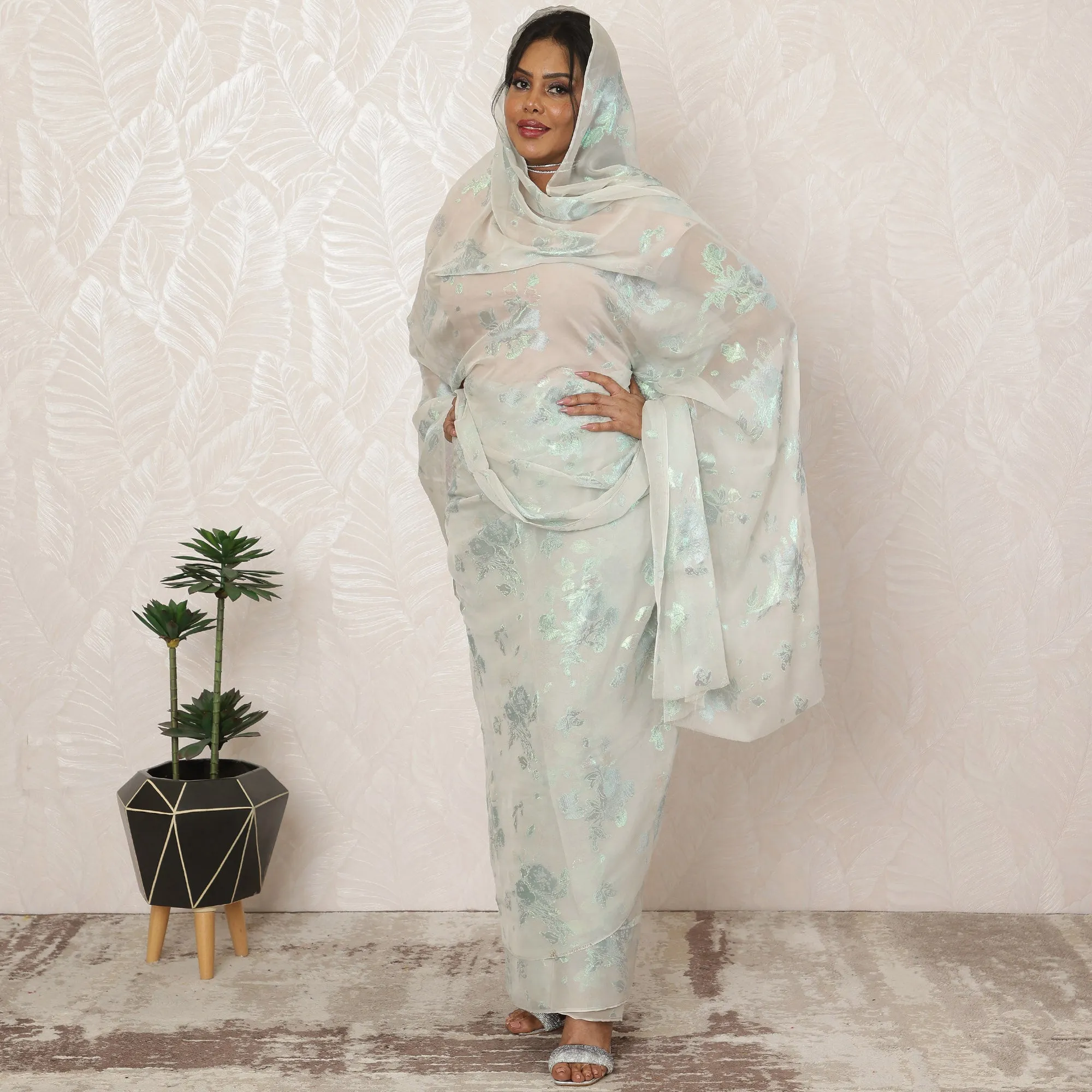 Light Grey Sudanese Thobe Fabric in Silk Chiffon with Metallic Lurex, 4.5 Meters, 110 cm Width-D20360