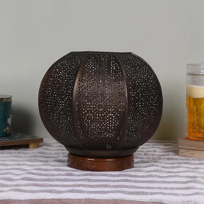 Nira Round Etched Table Lamp With Brown Base