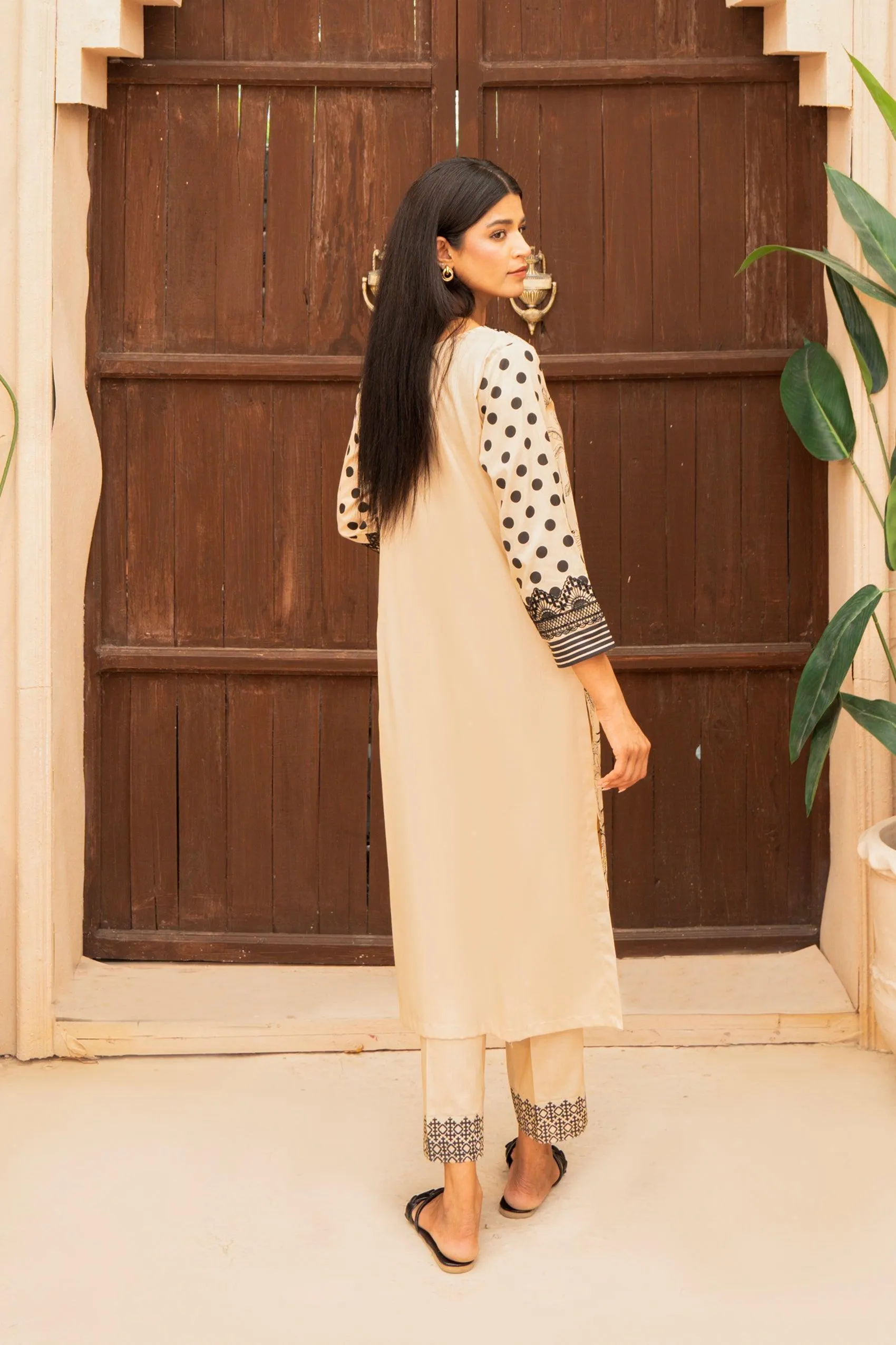 Phoolkari KPR-00818 (2 PC)