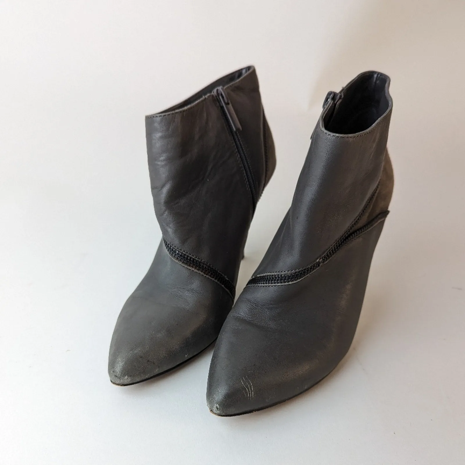 Saks Fifth Avenue Red Heeled Booties / 8.5