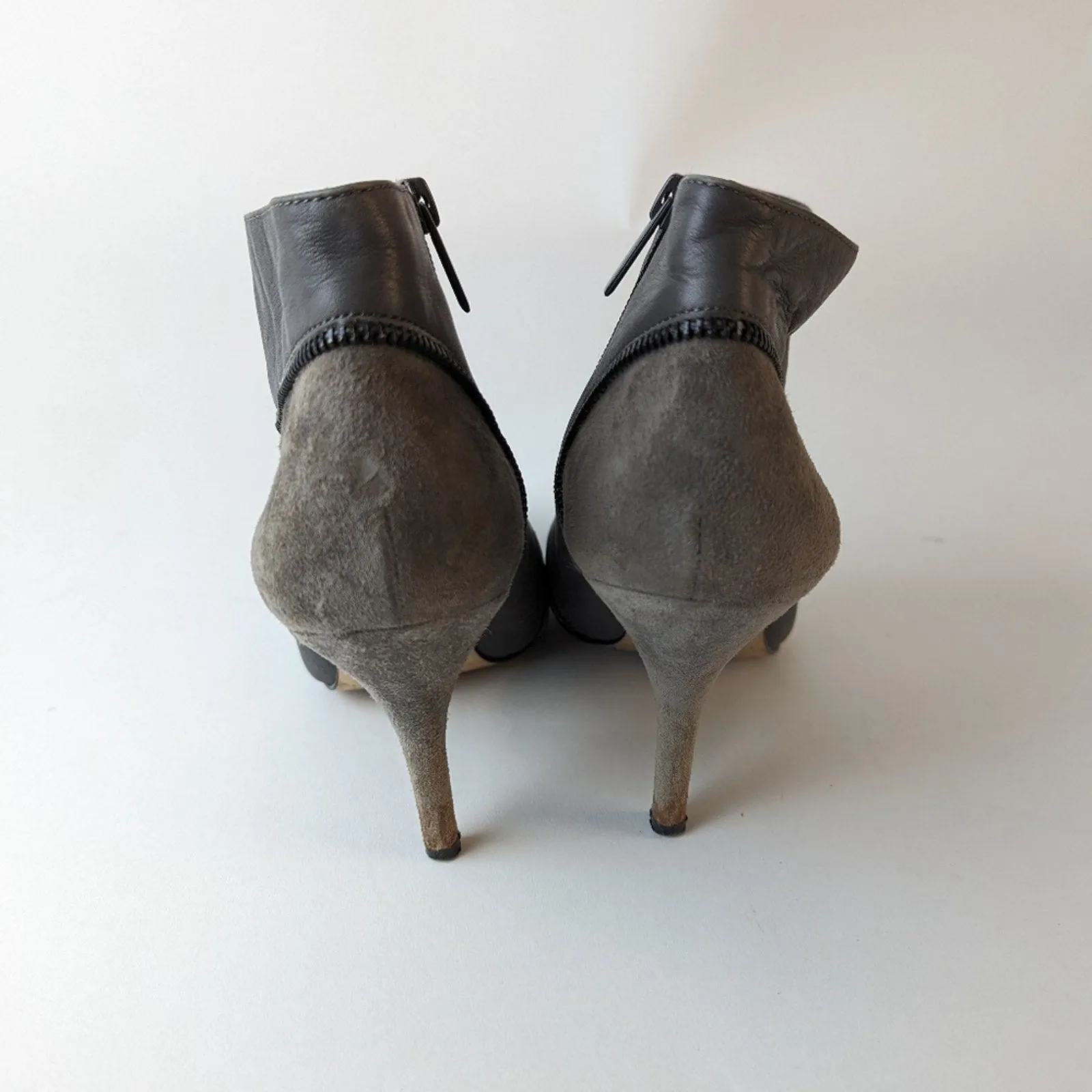 Saks Fifth Avenue Red Heeled Booties / 8.5
