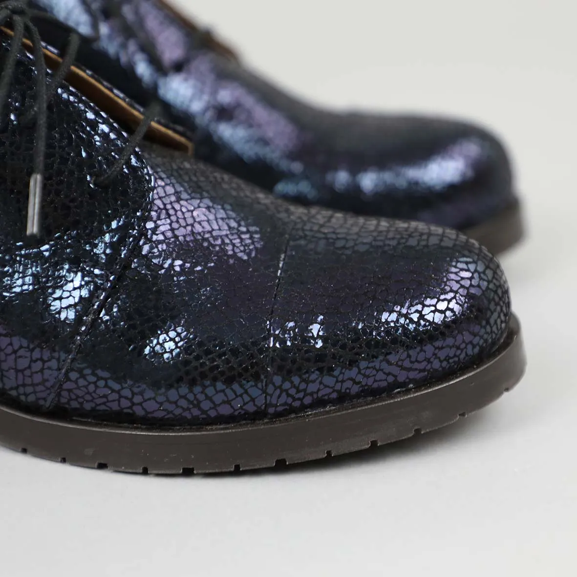 Trix Navy Metallic