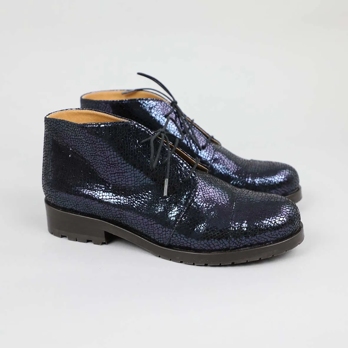 Trix Navy Metallic
