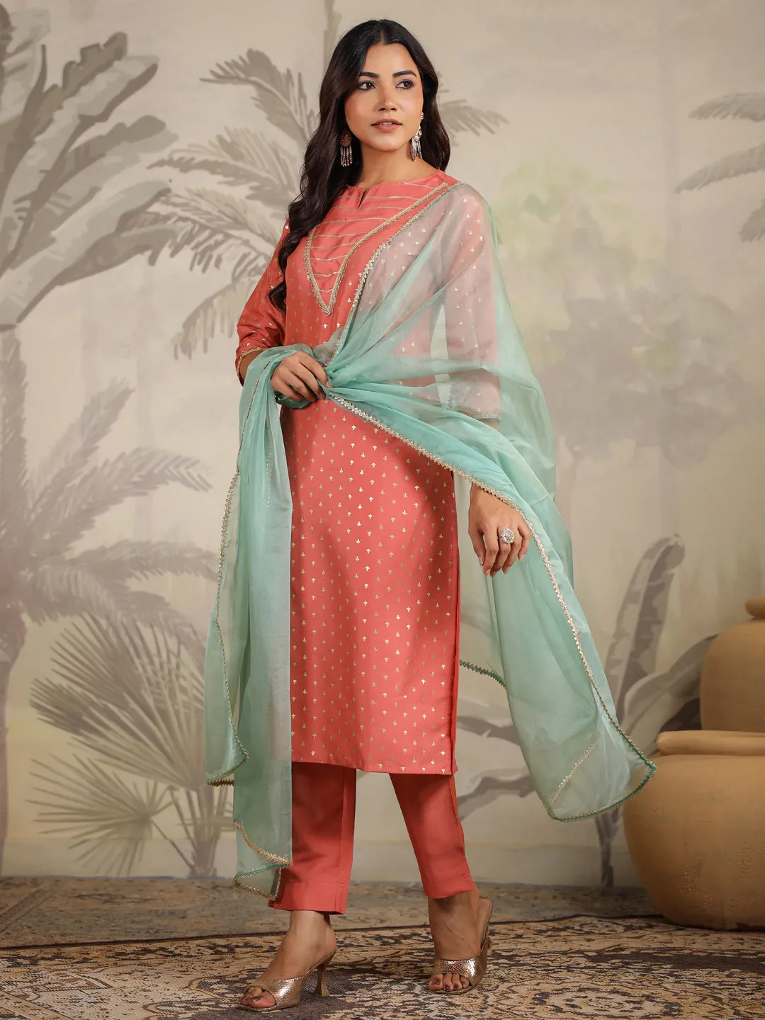 Women Silk Blend Peach Kurta Set